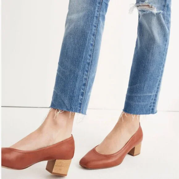 Madewell the high rise slim crop boyjean knee rip edition - Picture 5 of 10